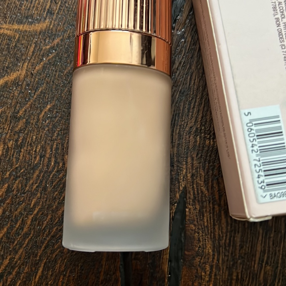 AIRBRUSH FLAWLESS FOUNDATION - 5.5 WARM - Picture 10 of 10